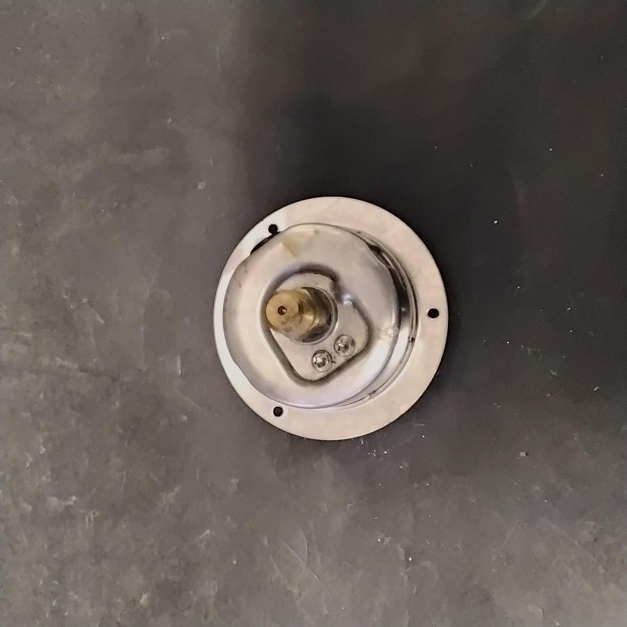 Used NOSHOK 25-110-3000 PSI LIQUID-FILLED PRESSURE GAUGE ($15 OBO)