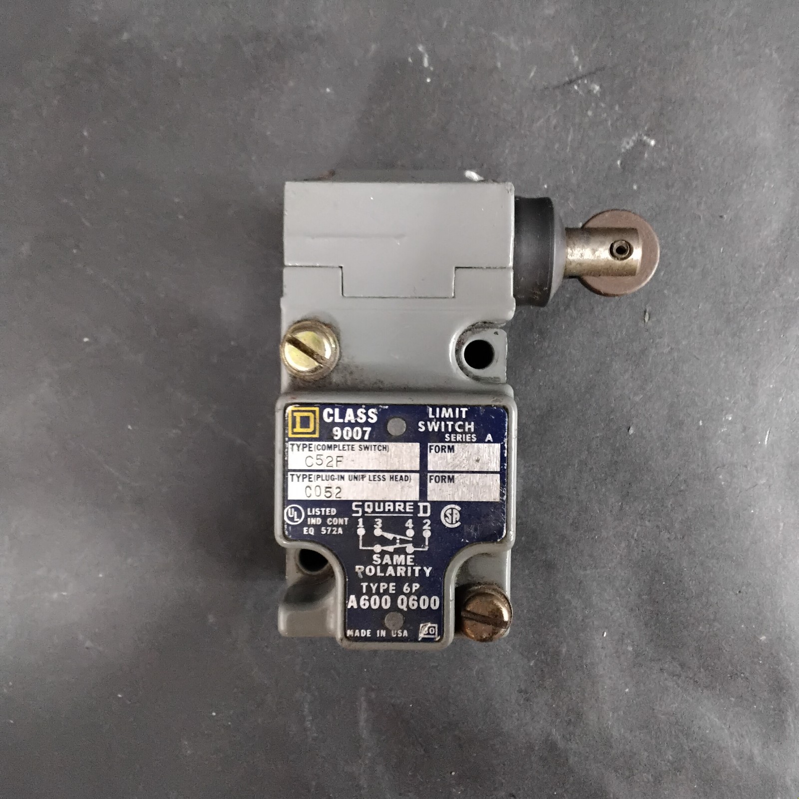 Used SQUARE D 9007C52F LIMIT SWITCH SERIES A ($35 OBO)