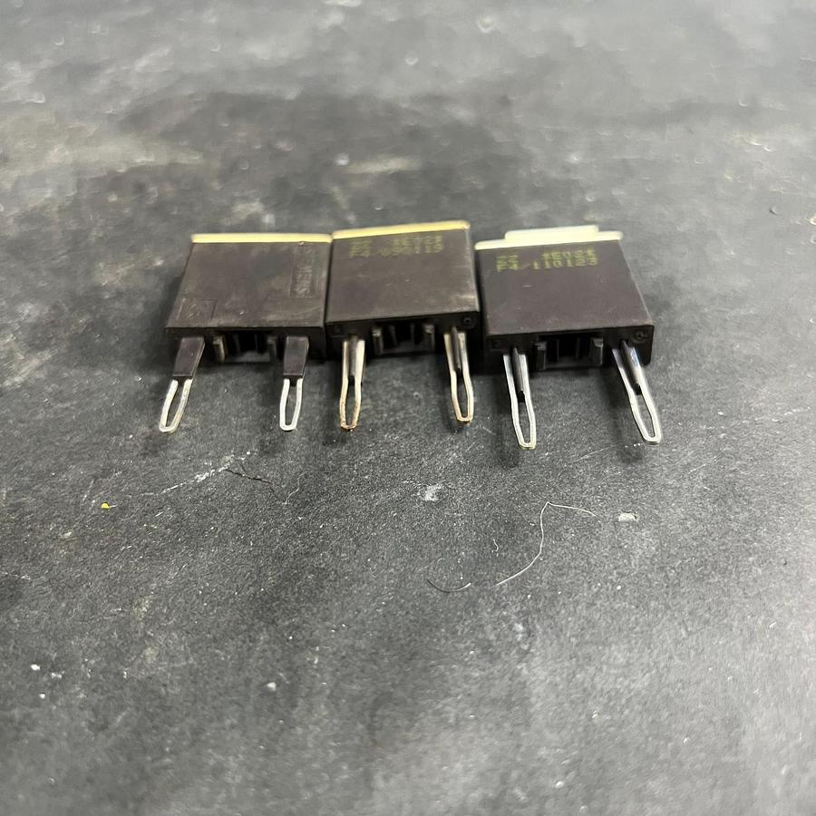 Used SIEMENS 3RT1916-1BB00 SURGE SUPPRESSOR - SET OF 3 ($10 OBO)