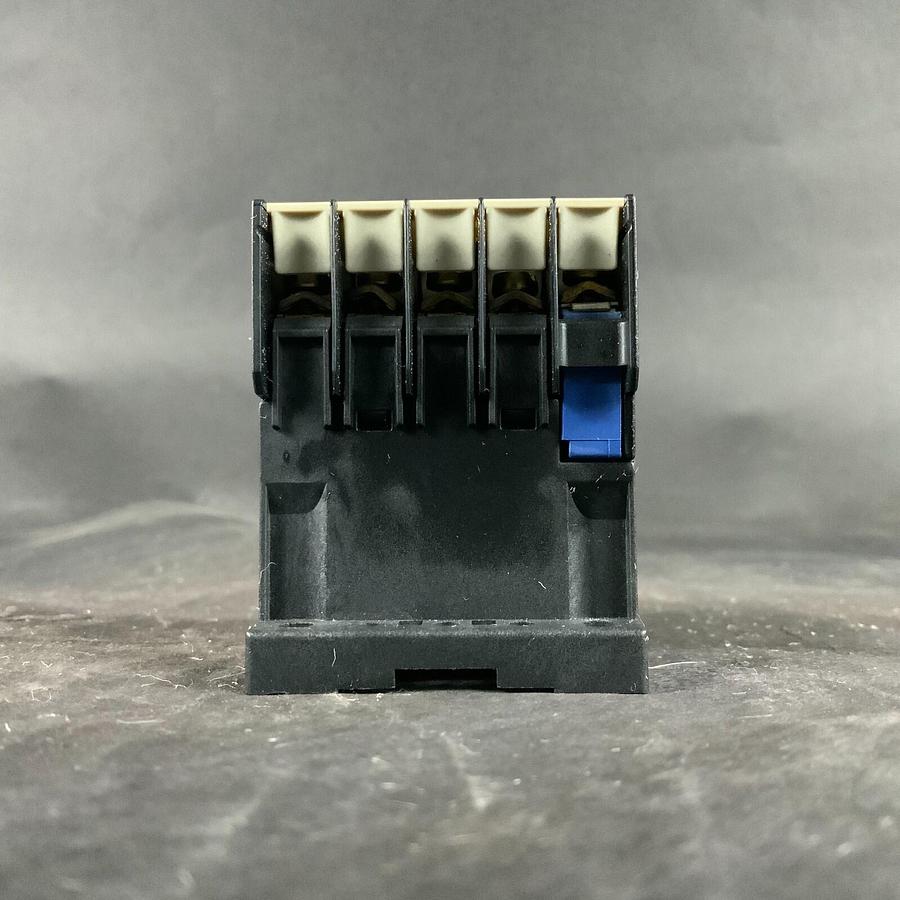 Used TELEMECANIQUE LP4K-0910 CIRCUIT BREAKER - ($30 OBO)