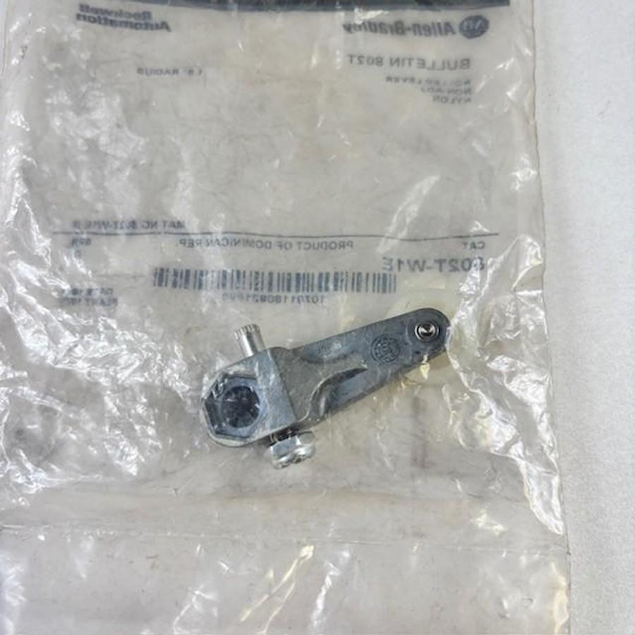 ALLEN-BRADLEY 802T-W1E LIMIT SWITCH ROLLER LEVER