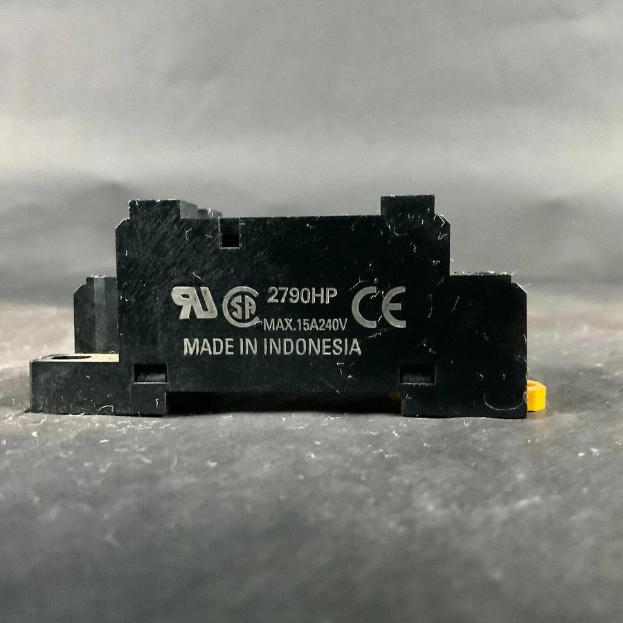 Used OMRON PTF08A-E RELAY SOCKET ($7 OBO)