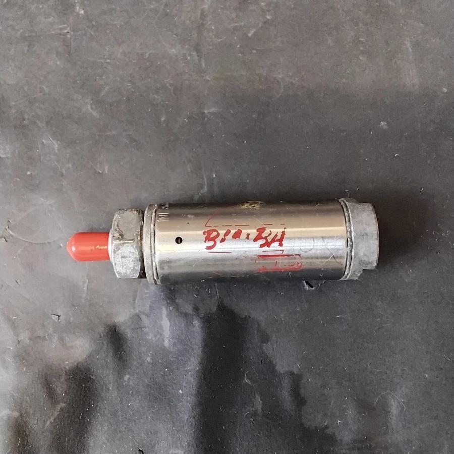 Used BIMBA 091-NR PNEUMATIC AIR CYLINDER ($20 OBO)
