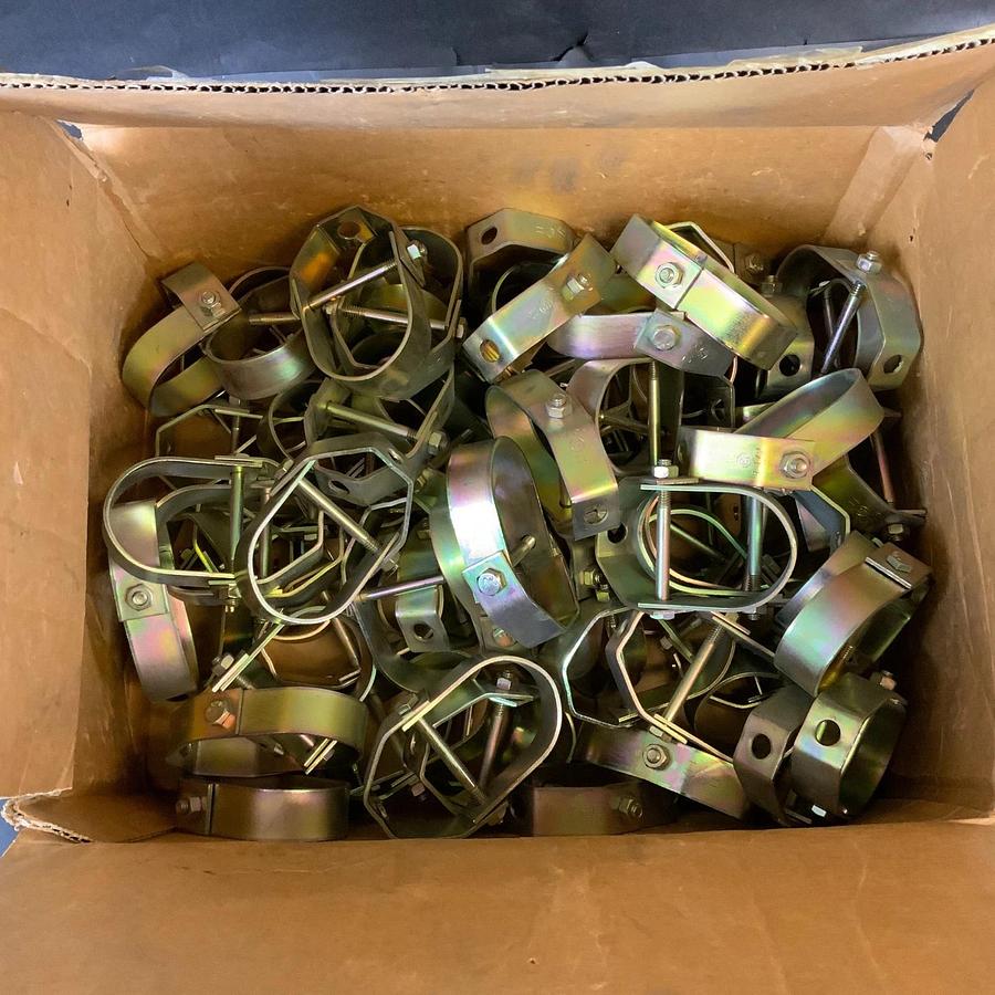 THOMAS & BETTS C710 1-1/2 ADJUSTABLE CLEVIS HANGER - BOX OF 75 ($200 OBO)