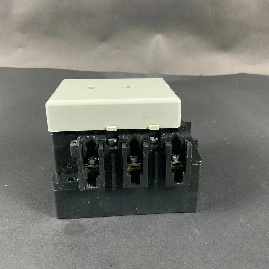 Used ALLEN BRADLEY 194R-NN030P3 SERIES A DISCONNECT SWITCH ($65 OBO)