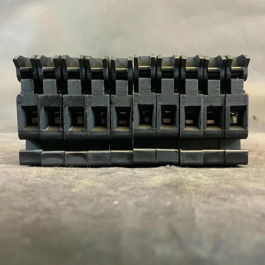 Used ALLEN BRADLEY 1492-H4 DIN RAIL FUSE HOLDER - SET OF 10 ($8 OBO)