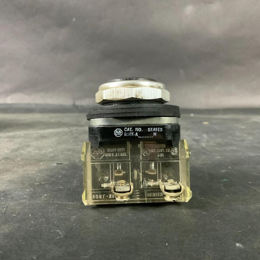 Used ALLEN BRADLEY 800T-A SERIES N BLACK PUSHBUTTON ($12 OBO)