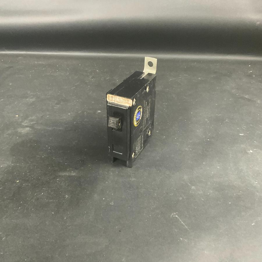 Used WESTINGHOUSE BAB1020 CIRCUIT BREAKER ($10 OBO)