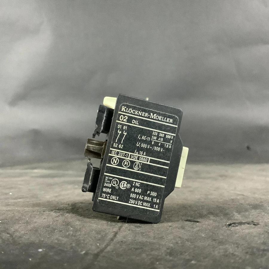 Used KLOCKNER MOELLER 02DIL AUXILIARY CONTACT ($12 OBO)