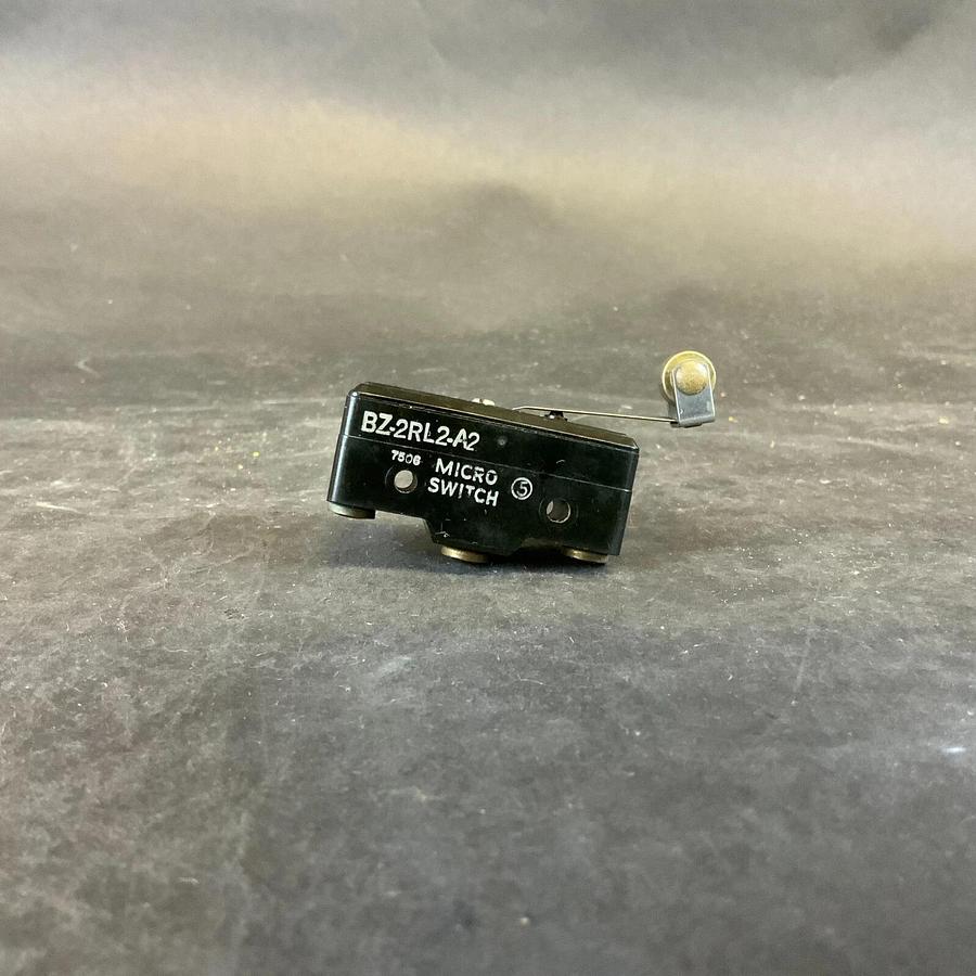 Used HONEYWELL MICROSWITCH BZ-2RL2-A2 LIMIT SWITCH ($10 OBO)