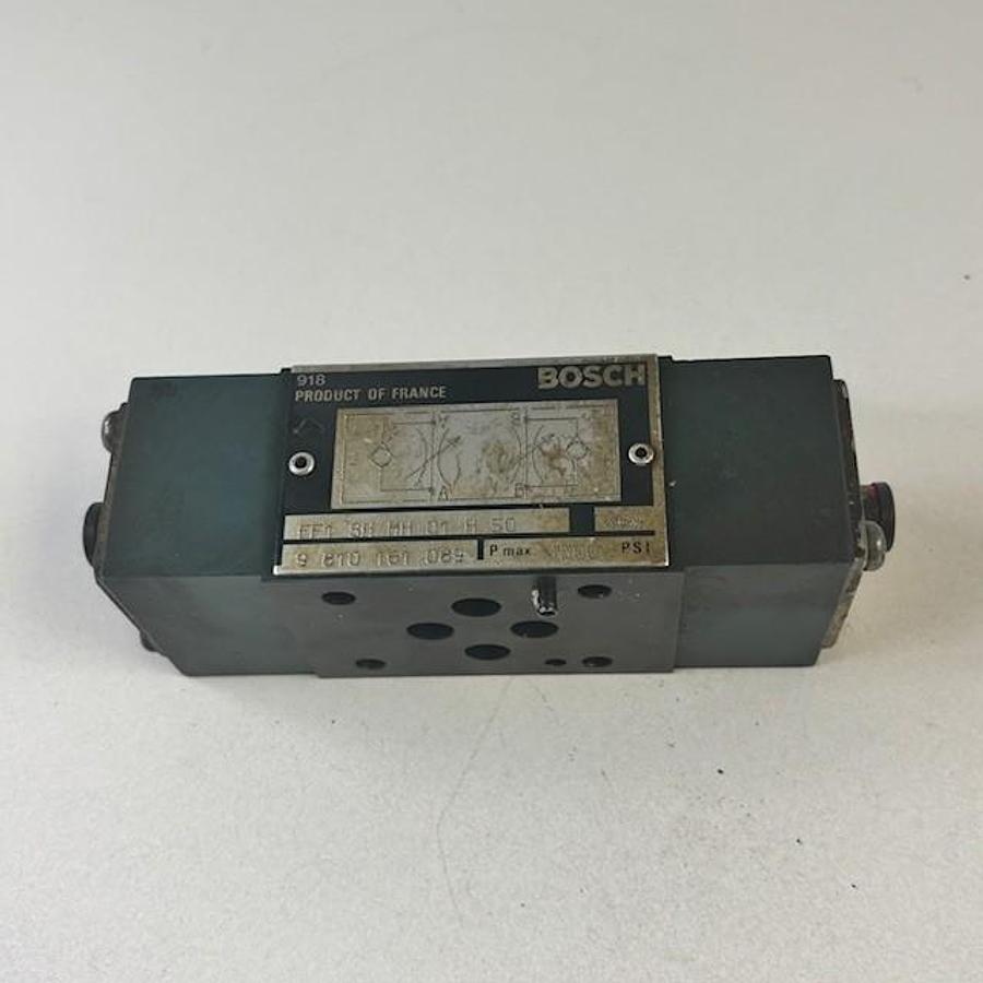 Used BOSCH 9810161089 FLOW CONTROL VALVE