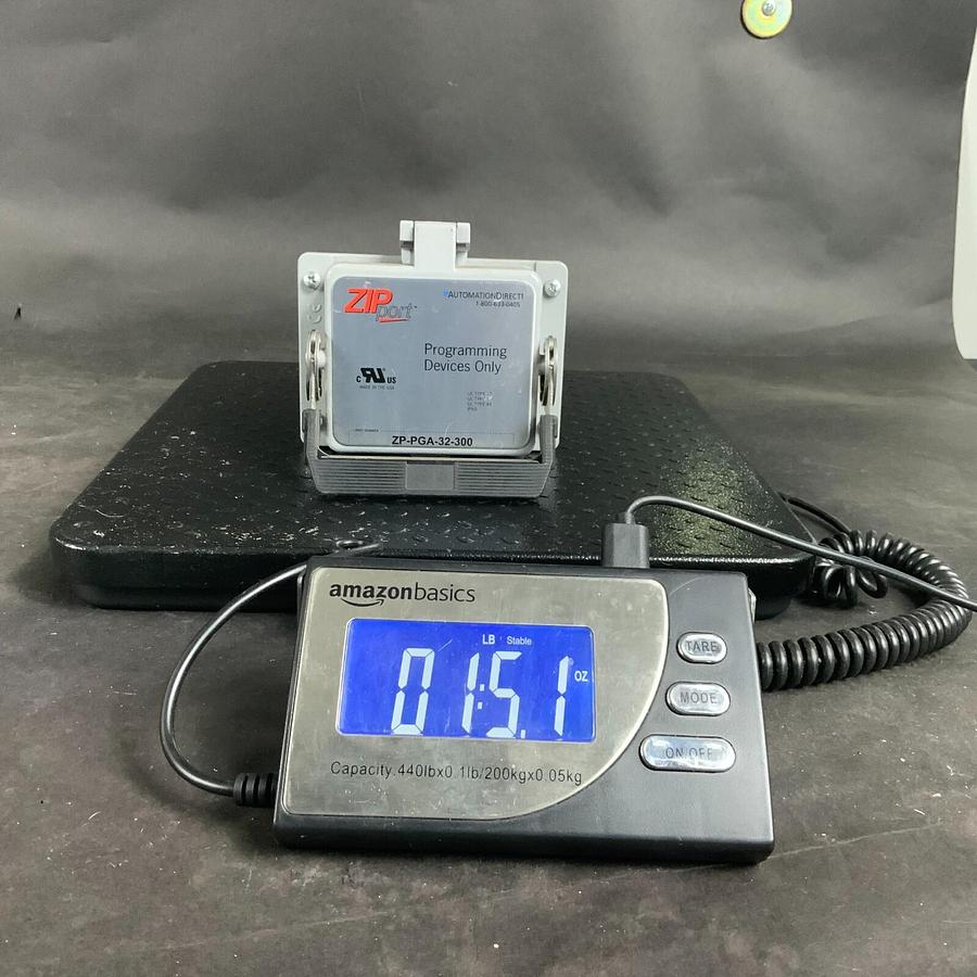 Used ZIP PORT 2P-PGA-32-300 PANEL INTERFACE CONNECTOR ($90 OBO)