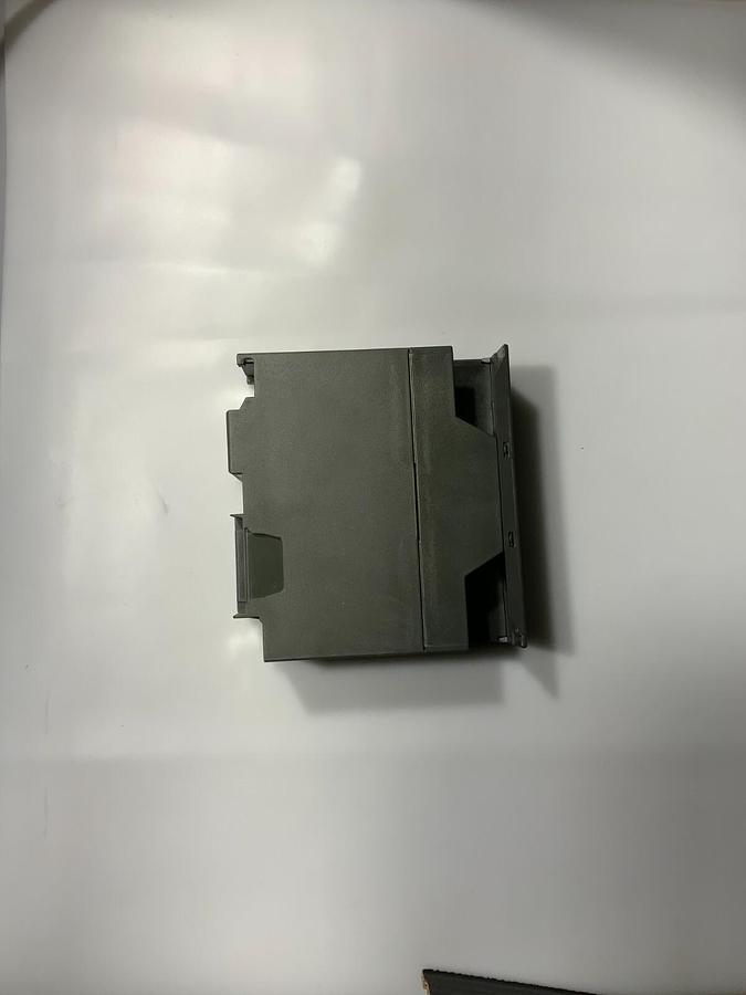 Used SIEMENS 6ES7370-0AA01-0AA0 ($9.99 OBO)