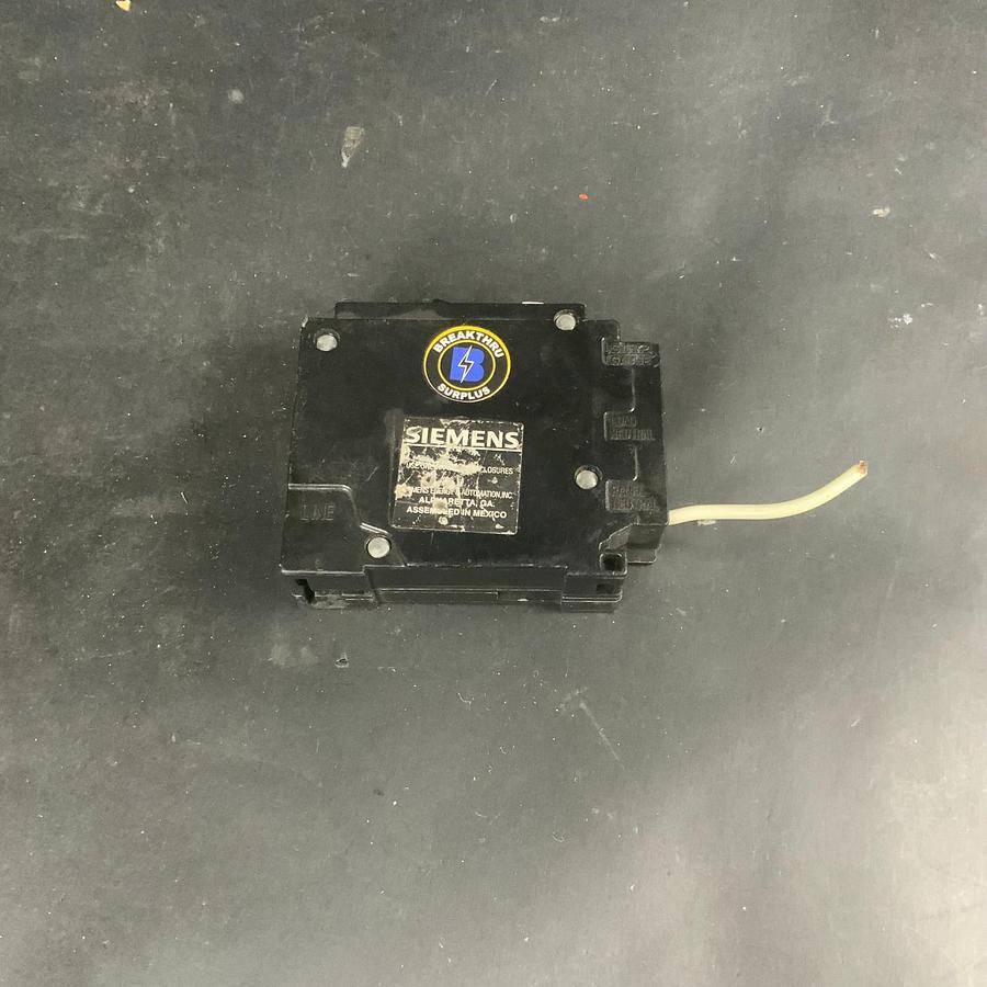 Used SIEMENS QF130 CIRCUIT BREAKER ($10 OBO)