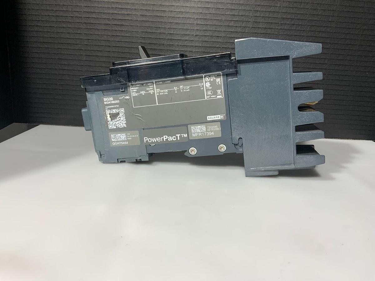 Used SQUARE D BGA160203 (179.99 OBO)