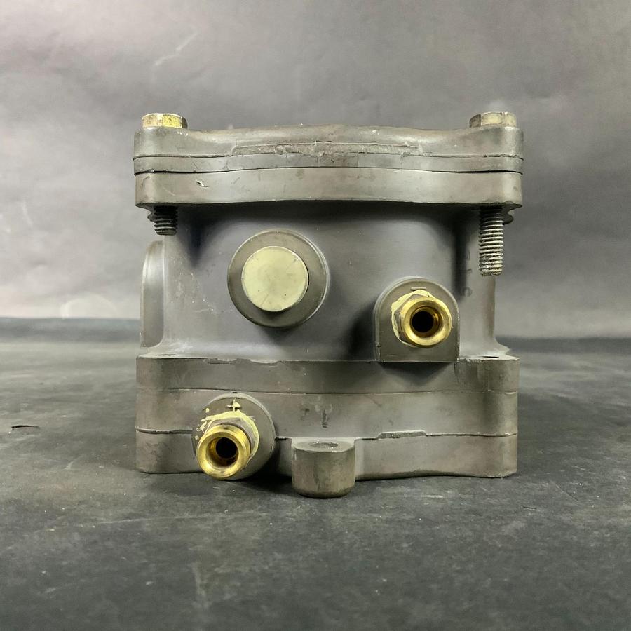 Used DWYER 1950G-5-B-120-NA PRESSURE SWITCH ($130 OBO)