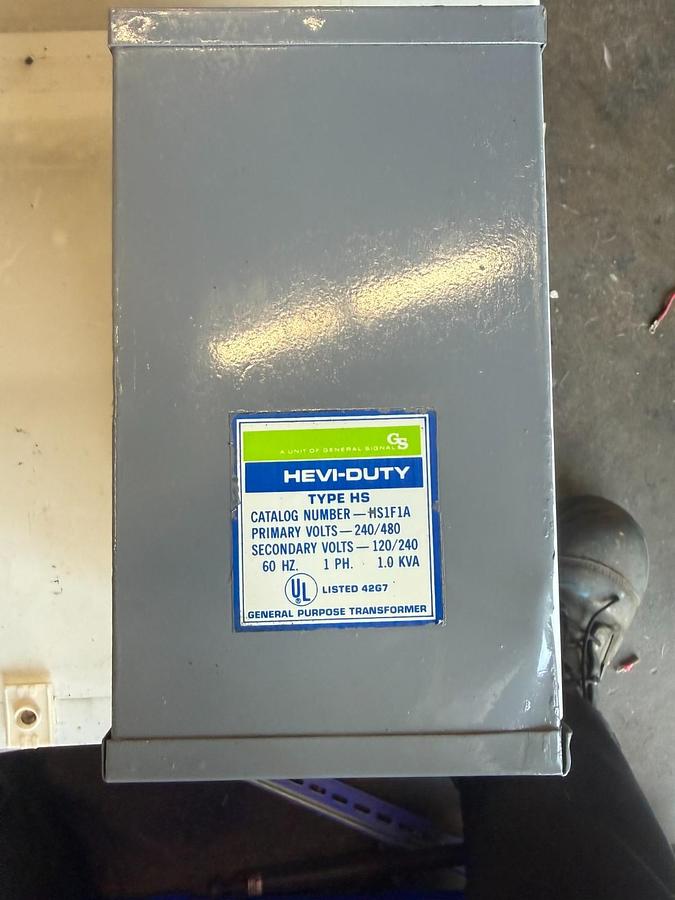 Used GENERAL SIGNAL HEVI-DUTY HS1F1A TRANSFORMER