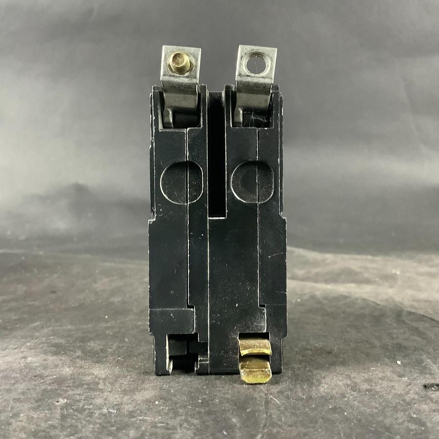 Used SQUARE D NE-3910 CIRCUIT BREAKER ($12 OBO)