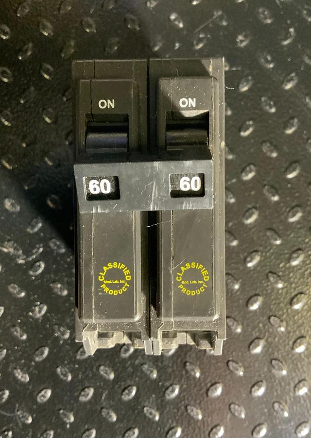 Used EATON CHQ260 ($34.89/EACH OBO)