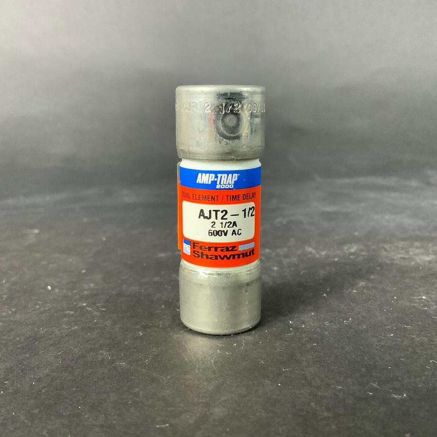 Used FERRAZ SHAWMUT AJT2-1/2 FUSE ($6 OBO)