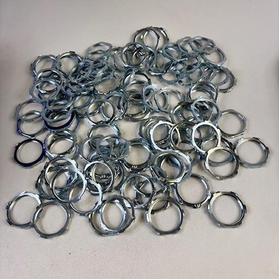Used BRIDGEPORT 104-S STEEL CONDUIT LOCKNUT - BOX OF 100