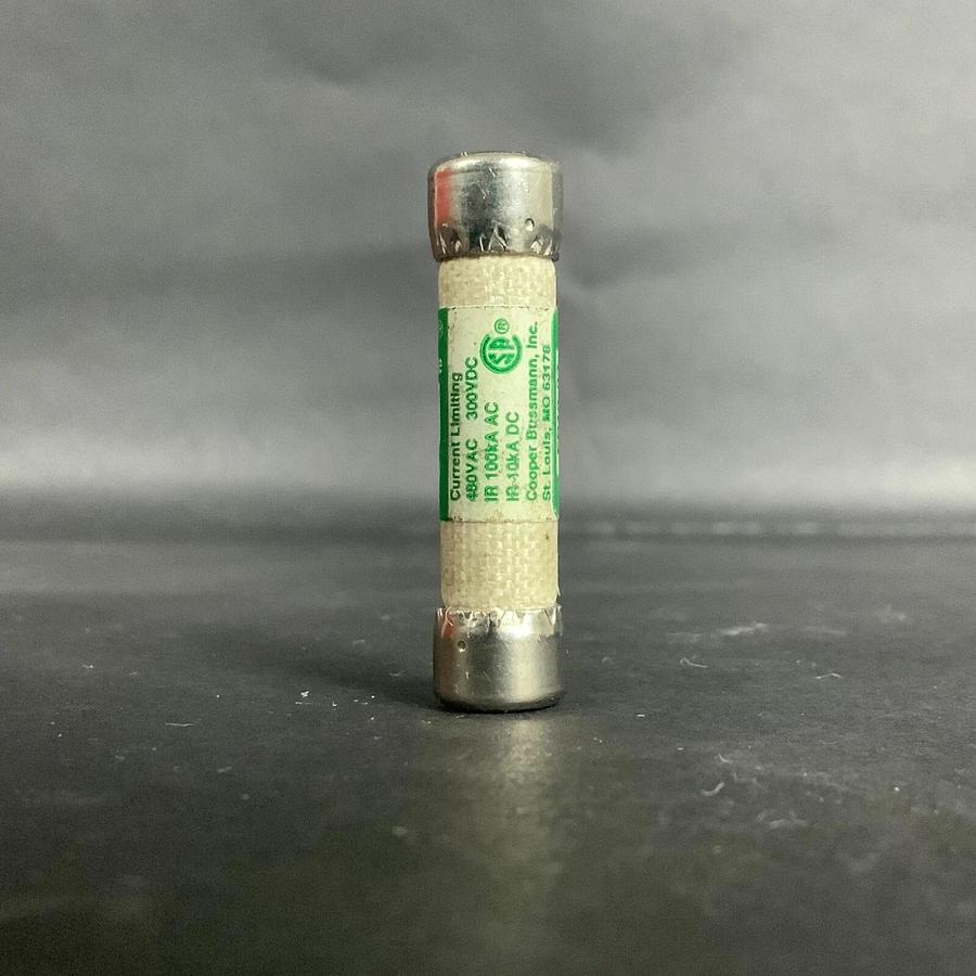 BUSSMANN SC-30 FUSE - SET OF 3 ($15 OBO)