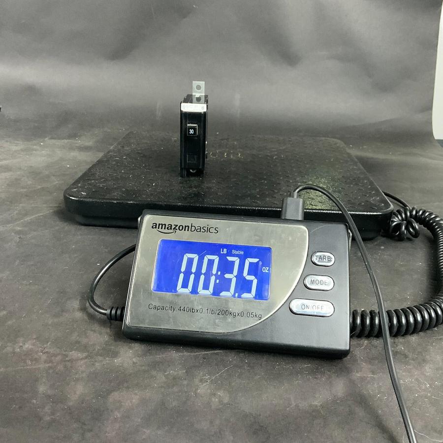Used CUTLER HAMMER M1640 CIRCUIT BREAKER ($15 OBO)