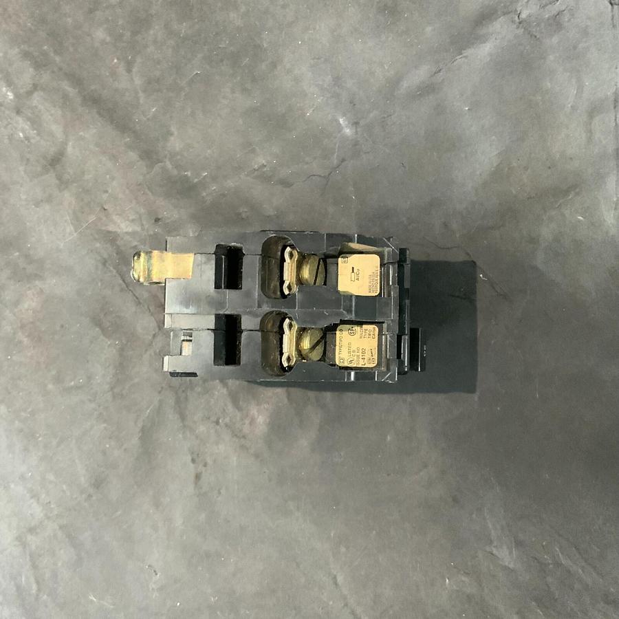 Used SQUARE D QO220 MINI CIRCUIT BREAKER ($20 OBO)