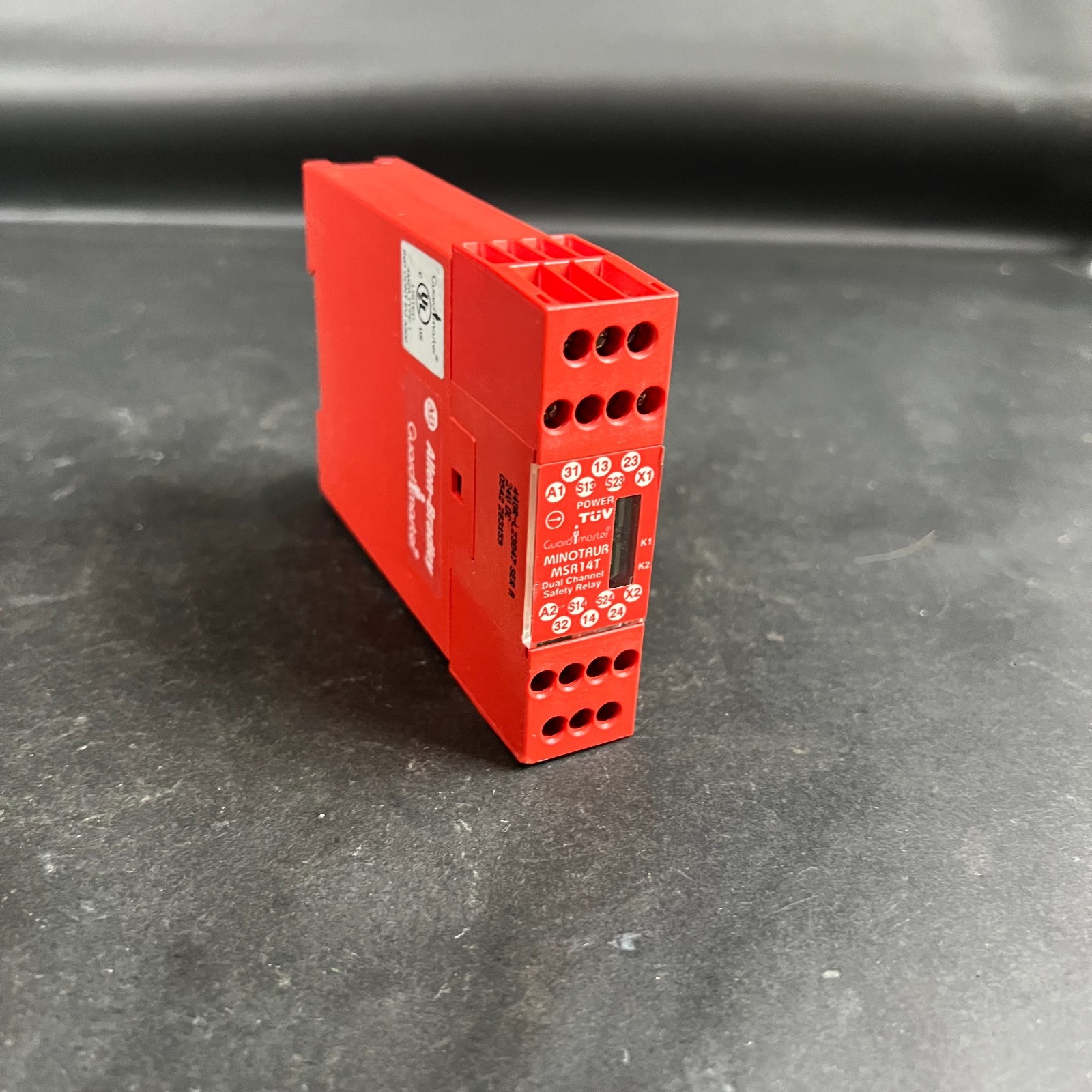Used ALLEN BRADLEY MSR14T SAFETY RELAY ($65 OBO)