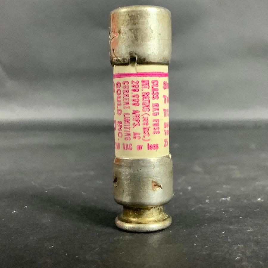 FERRAZ SHAWMUT TRI-ONIC TR25R FUSE ($5 OBO)