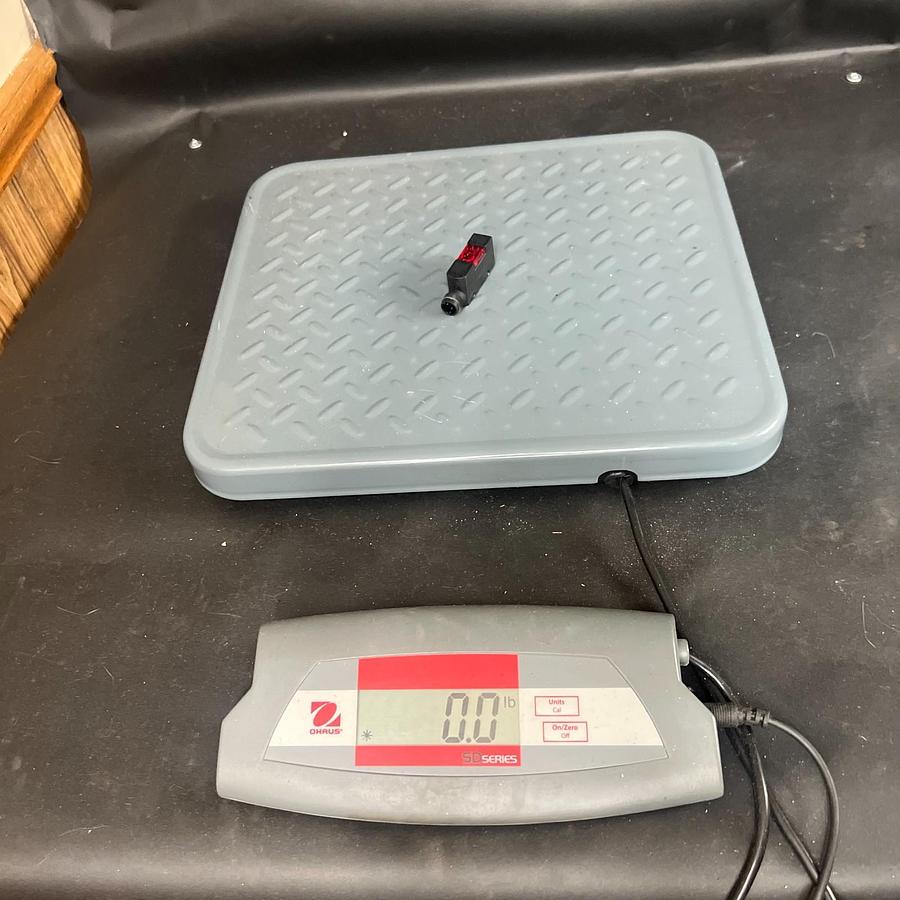 Used OMRON E3S-AD87 PHOTOELECTRIC SWITCH ($60 OBO)