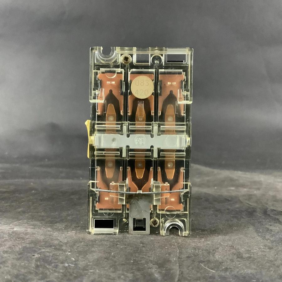 Used ALLEN BRADLEY 140-MN-0600 STARTER ($20 OBO)