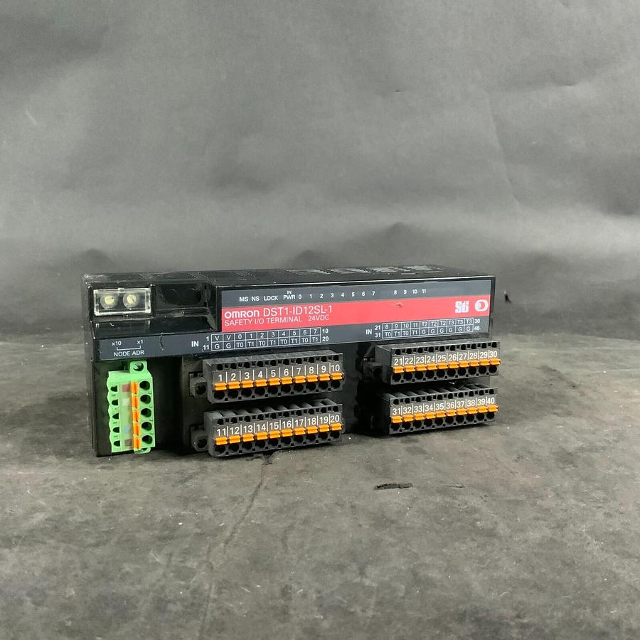 Used OMRON DST1-ID12SL-1 SAFETY I/O TERMINAL ($145 OBO)