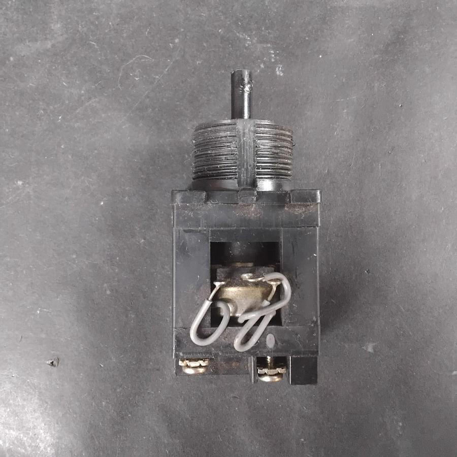 Used CONTROL CONCEPTS 5000 OHMS POTENTIOMETER ($13 OBO)