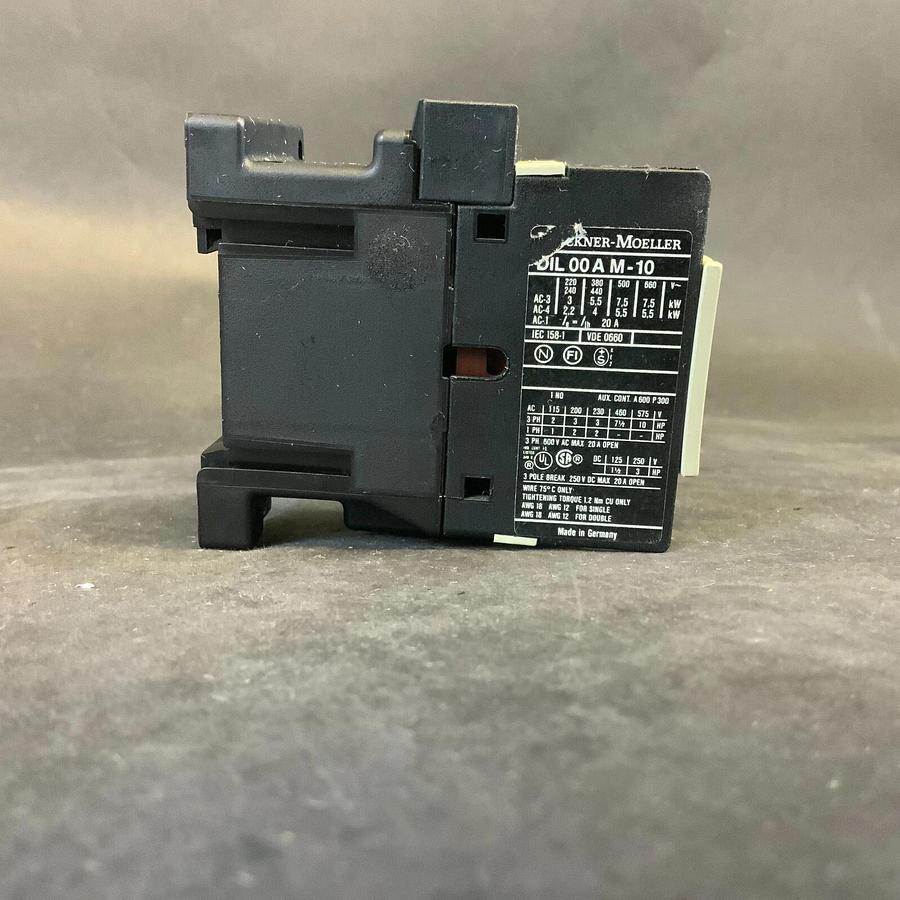 Used MOELLER DIL 00AM-10 110V CONTACTOR ($40 OBO)