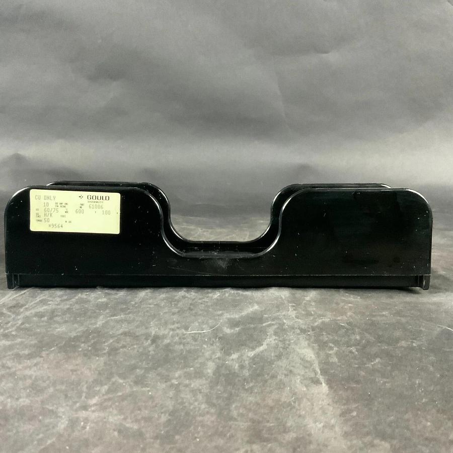 FERRAZ SHAWMUT 61006 FUSE BLOCK ($13 OBO)