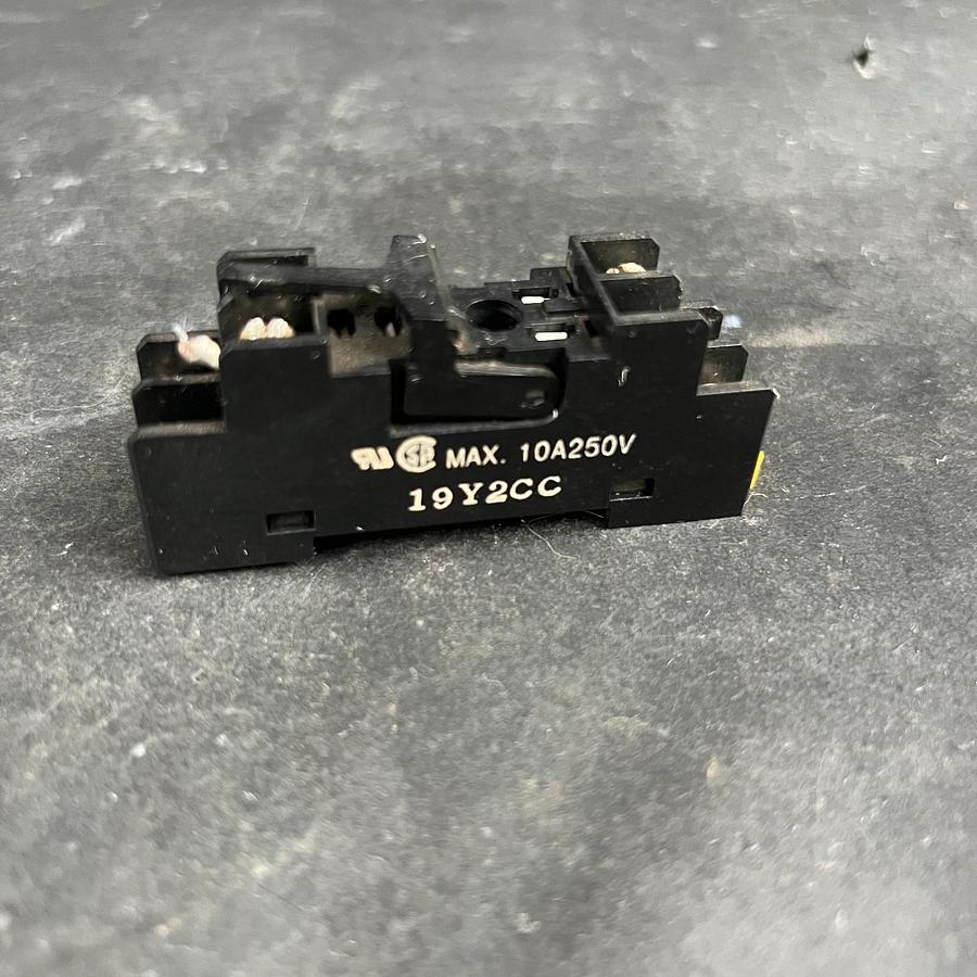 Used OMRON P2RF-05 RELAY SOCKET ($12 OBO)