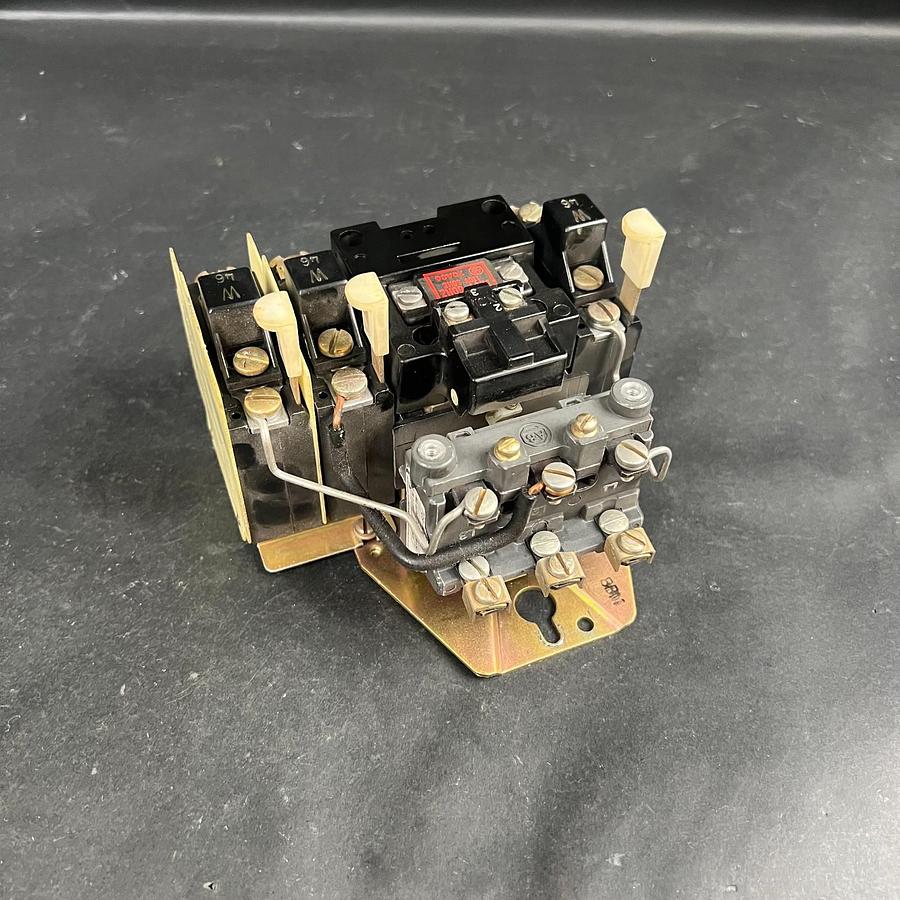 Used ALLEN BRADLEY 709-MOD103 SER K STARTER ($165 OBO)