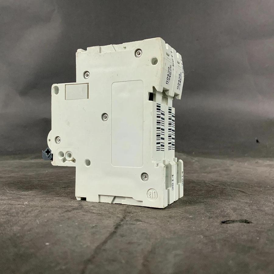 Used MERLIN GERIN MULTI9 C60N CIRCUIT BREAKER ($20 OBO)