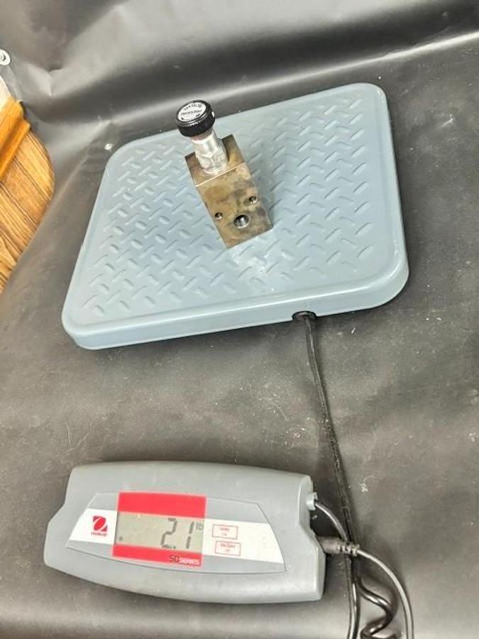 Used SUN HYDRAULICS FE1/S PRESSURE RELIEF VALVE