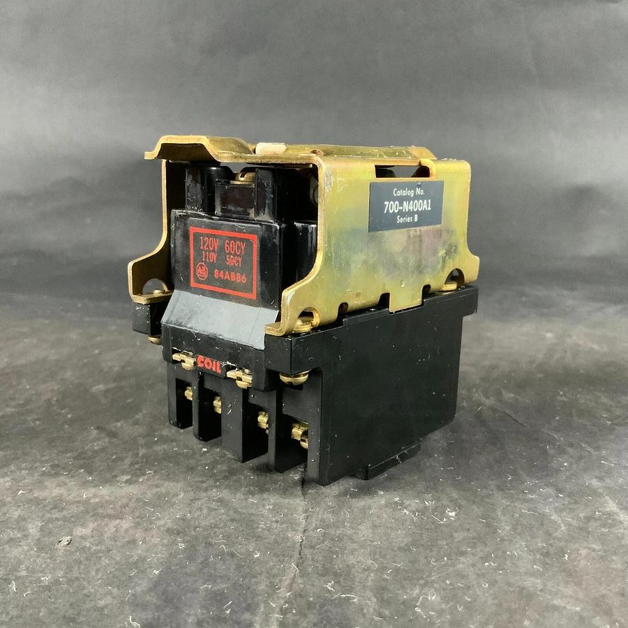 Used ALLEN BRADLEY 700-N400A1 CONTROL RELAY ($15 OBO)