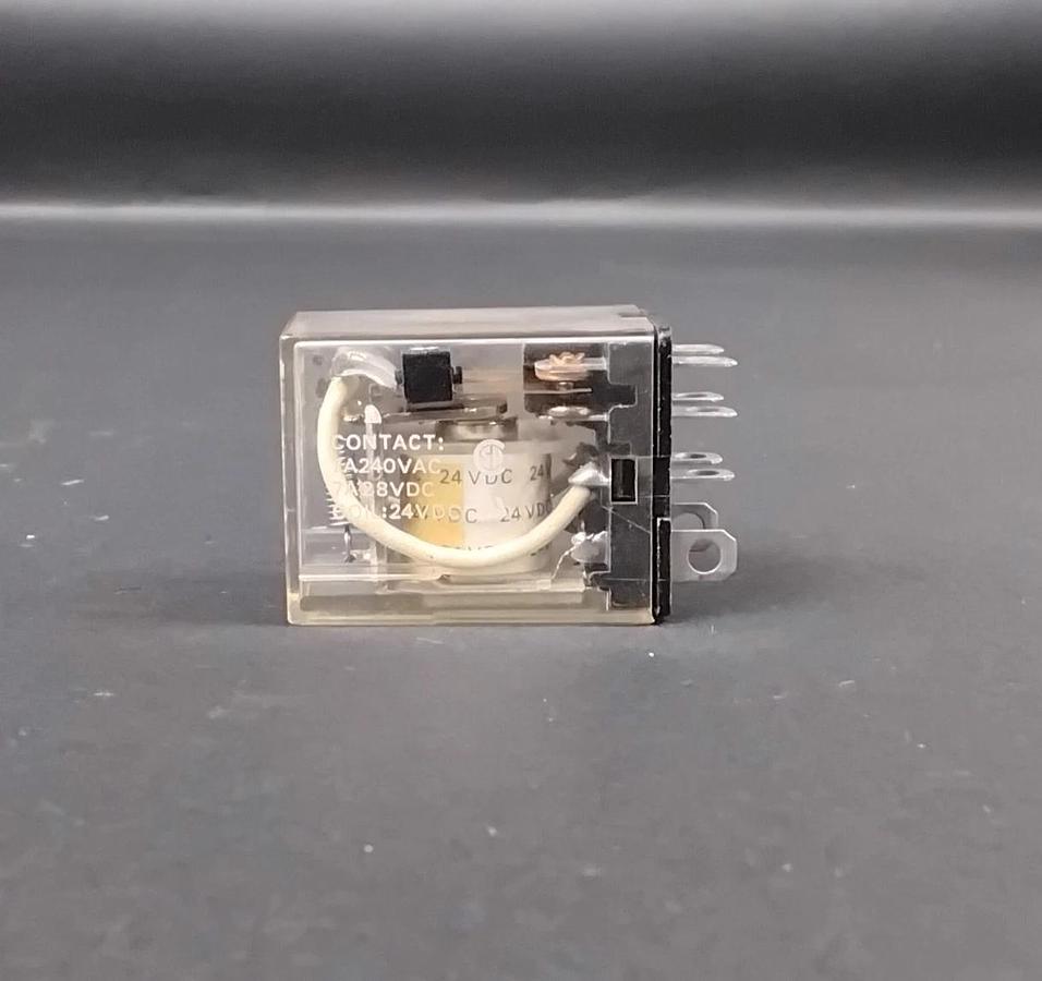 Used OMRON LY2Z 24 VDC RELAY ($9 OBO)