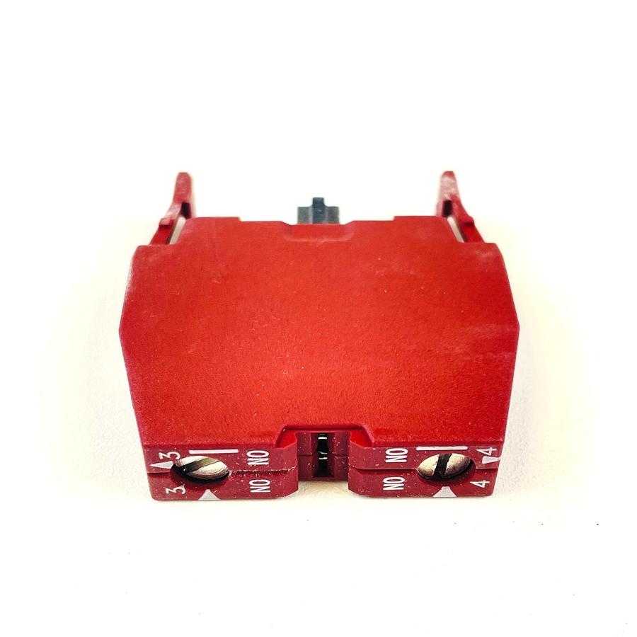 Used SIEMENS 3SB1400-0G 2NO CONTACT BLOCK INDUSTRIAL CONTROL SWITCH REPLACEMENT