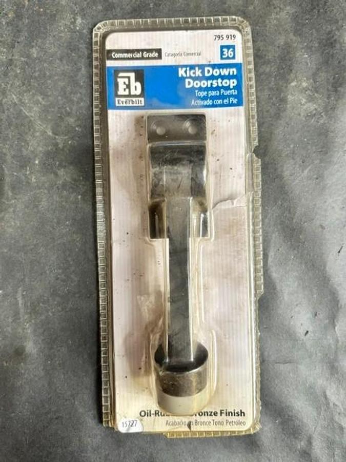 Used EVERBILT KICK DOWN DOORSTOP
