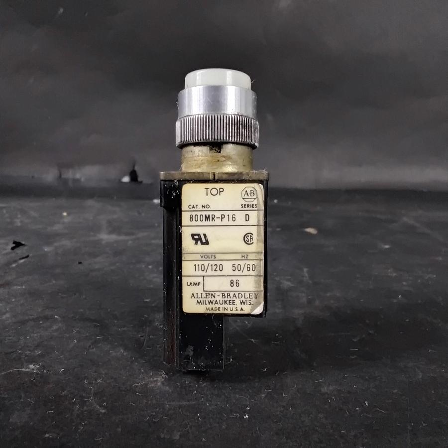 Used ALLEN BRADLEY 800MR-P16 SERIES D WHITE PILOT LIGHT ($15 OBO)