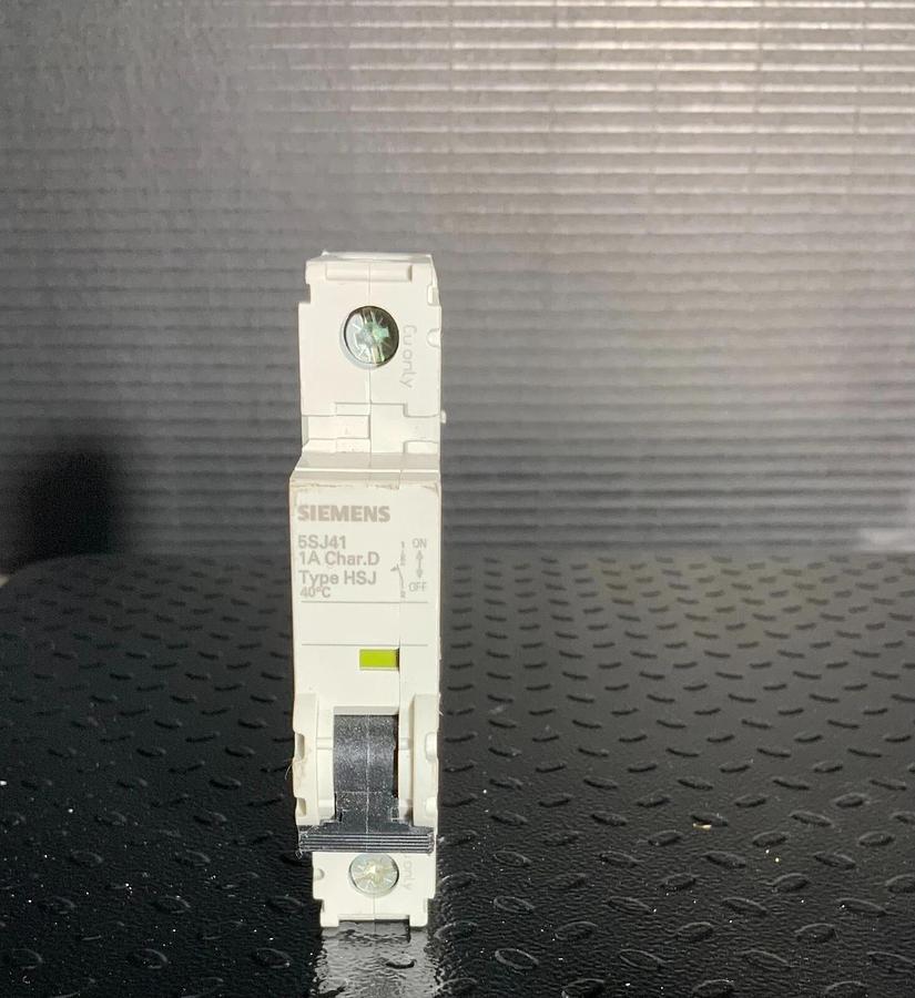 Used SIEMENS 5SJ4101-8HG40 ($29.99/EACH OBO)