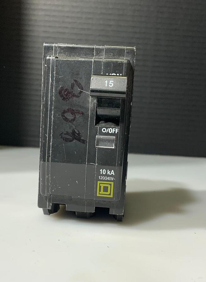 SQUARE D Q0215 DP-4075 ($29.99 OBO)