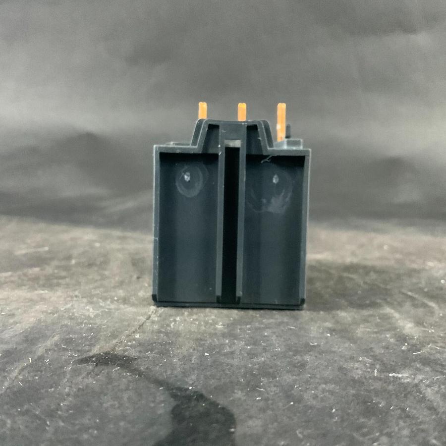 Used SCHNEIDER LRD 08 OVERLOAD RELAY ($20 OBO)