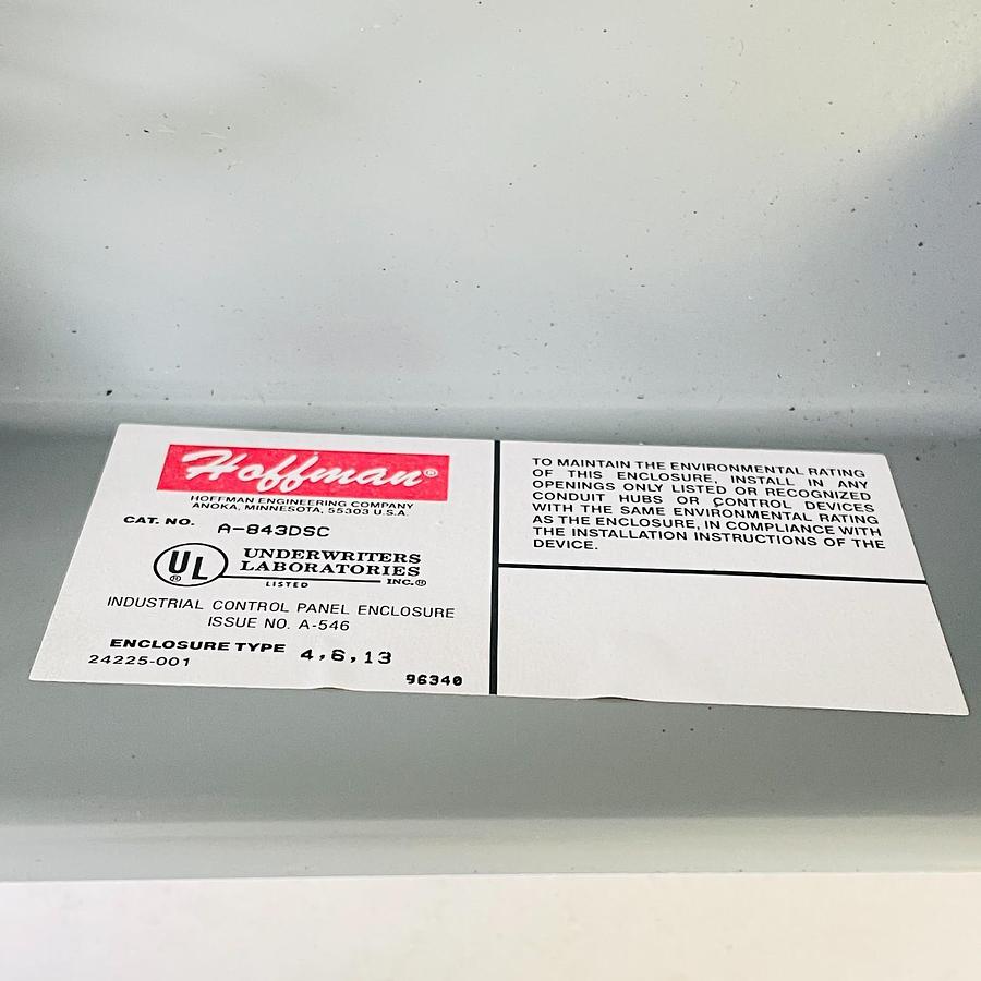 Used HOFFMAN A-843DSC NEMA 4 6 13 ENCLOSURE W/ 6 IDEC 24V PILOT LIGHT CONTROL STATION