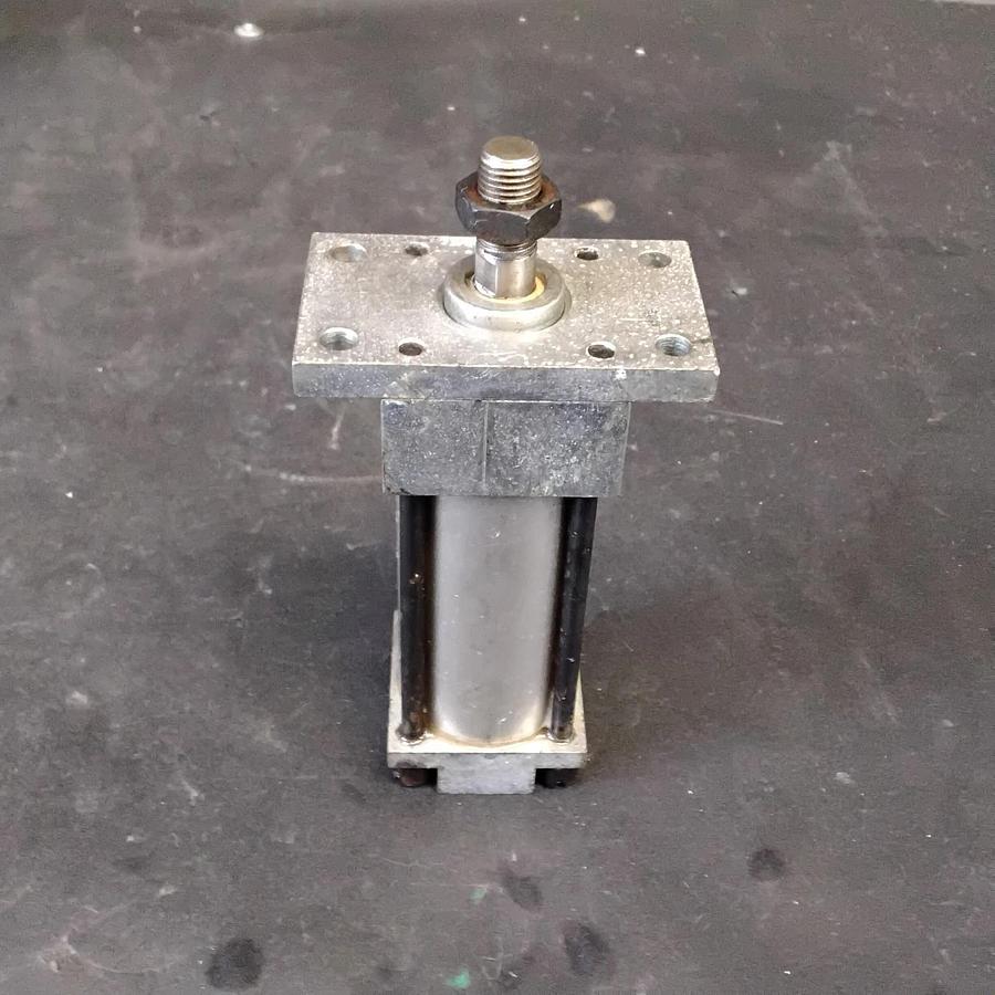 Used TOM THUMB AVRF11/8X2 PNEUMATIC CYLINDER ($21 OBO)